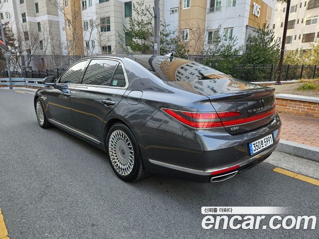 Genesis G90 из Кореи Encar