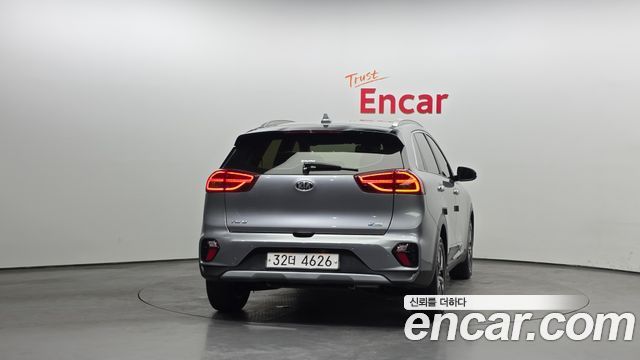Kia Niro из Кореи Encar