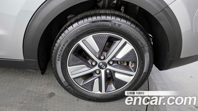 Kia Niro из Кореи Encar