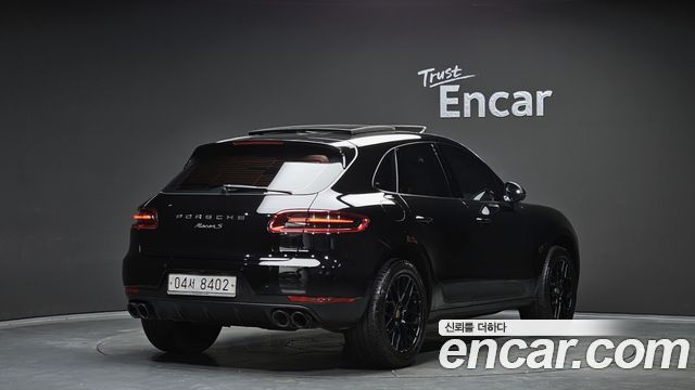 Porsche Macan из Кореи Encar