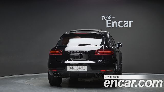 Porsche Macan из Кореи Encar