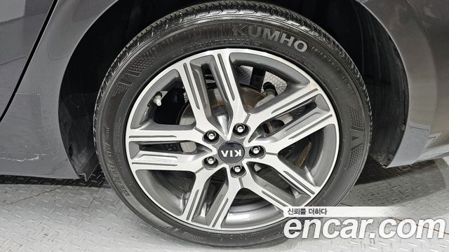 Kia K3 из Кореи Encar