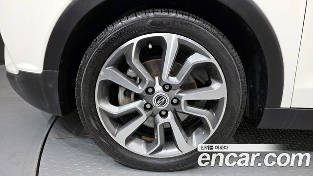 Ssangyong TIBOLI из Кореи Encar
