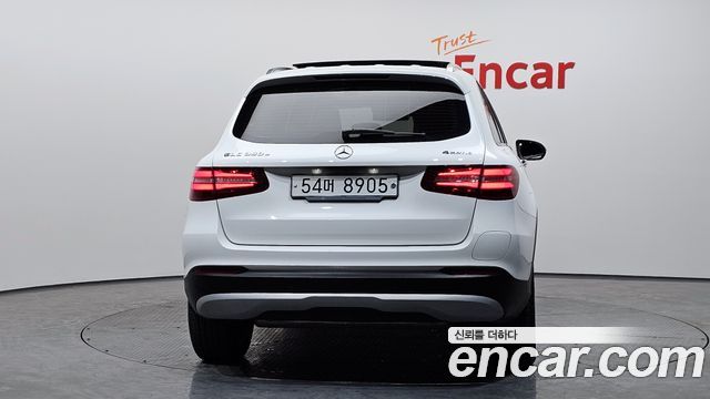 Mercedes-Benz GLC-Class GLC350e 4MATIC Premium — пробег 65 078 км — фото 4 из 5