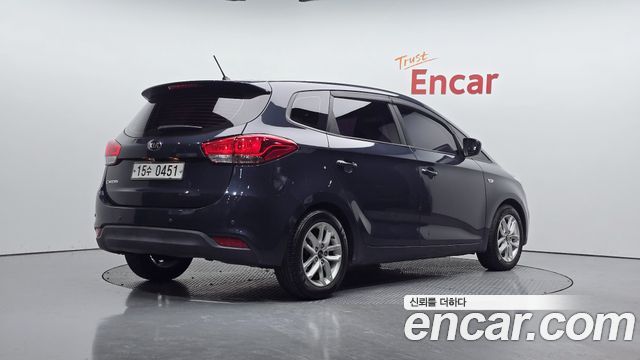 Kia Carens из Кореи Encar
