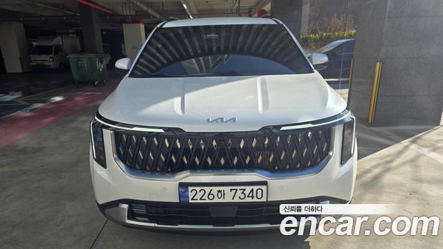 Kia Carnival HEV 9seater Nobless — пробег 500 км — фото 3 из 5