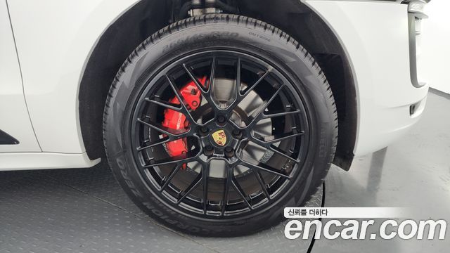 Porsche Macan из Кореи Encar