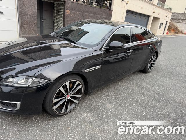 Jaguar XJ из Кореи Encar