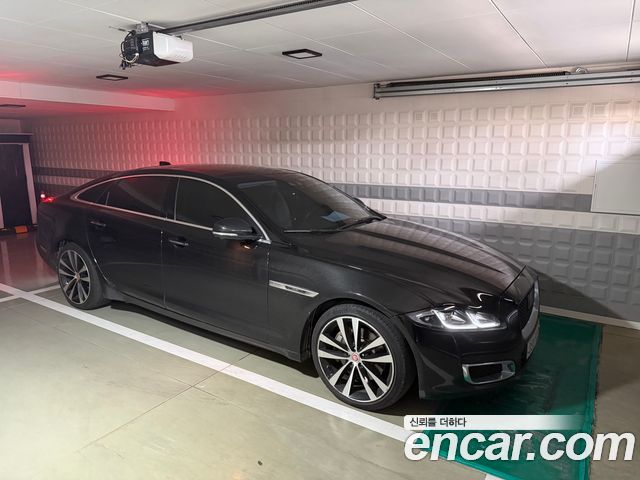 Jaguar XJ из Кореи Encar