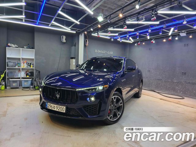 Maserati Levante из Кореи Encar
