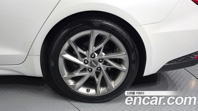 Genesis G70 из Кореи Encar