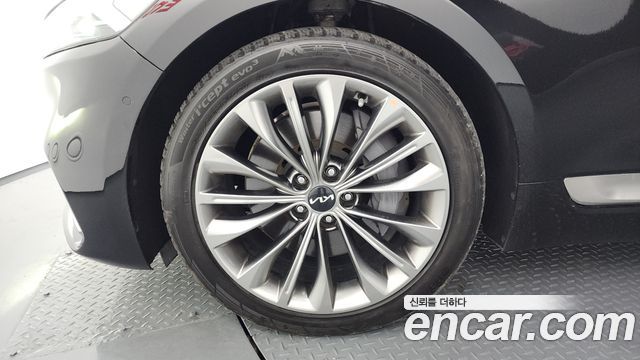 Kia K9 из Кореи Encar