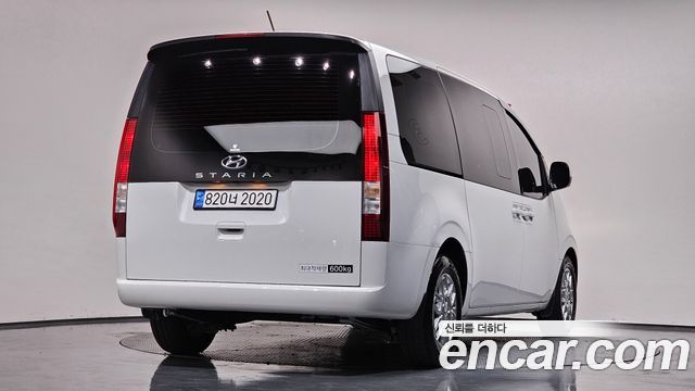 Hyundai Staria из Кореи Encar