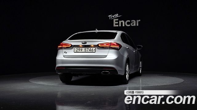 Kia K3 из Кореи Encar