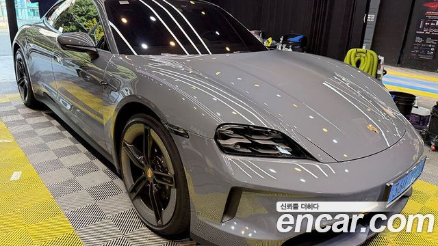 Porsche Taycan из Кореи Encar