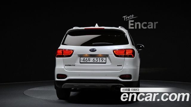 Kia Sorento из Кореи Encar
