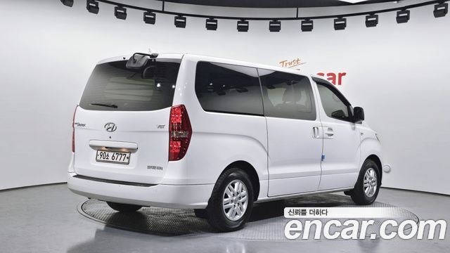 Hyundai Starex из Кореи Encar