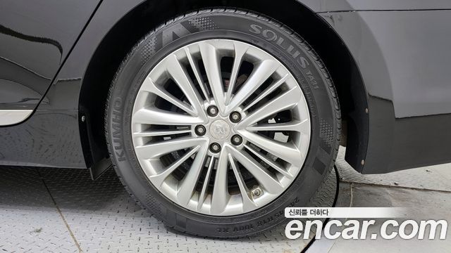 Hyundai Aslan из Кореи Encar