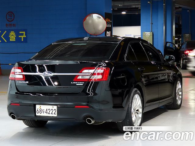 Ford Taurus из Кореи Encar