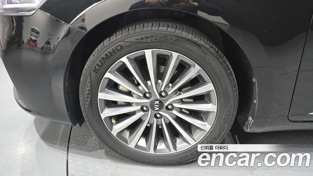 Kia K7 из Кореи Encar
