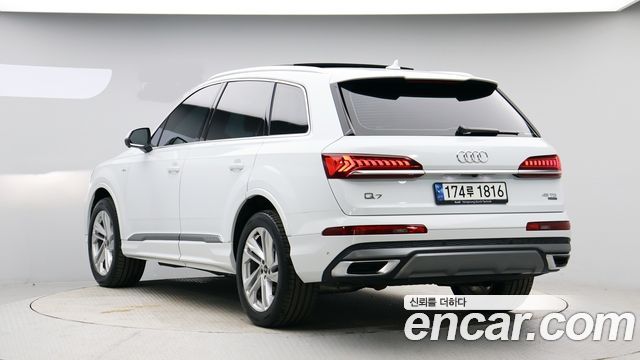 Audi Q7 из Кореи Encar