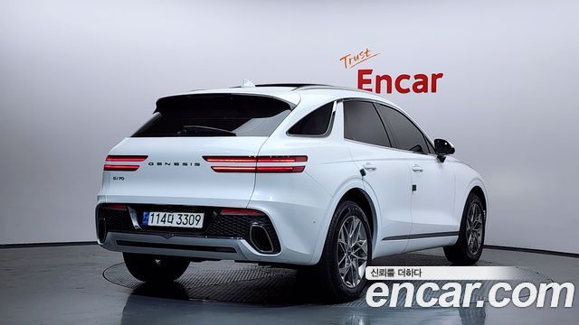 Genesis GV70 из Кореи Encar