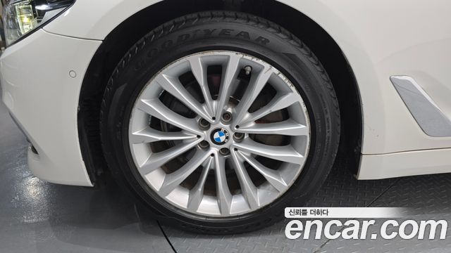 BMW 5-Series из Кореи Encar