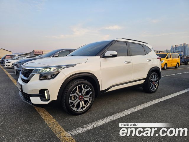 Kia Seltos из Кореи Encar