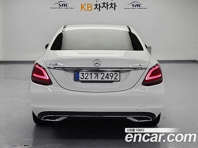 Mercedes-Benz C-Class из Кореи Encar