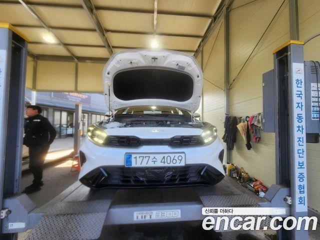 Kia K3 из Кореи Encar