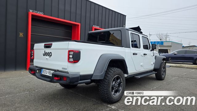 Jeep Gladiator 3.6 Rubicon — пробег 49 971 км