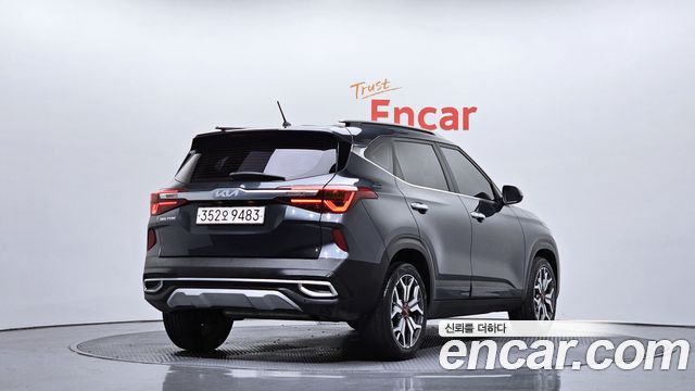 Kia Seltos из Кореи Encar