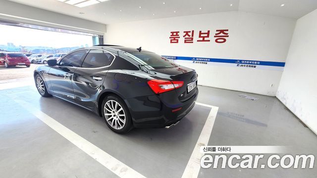 Maserati Ghibli из Кореи Encar