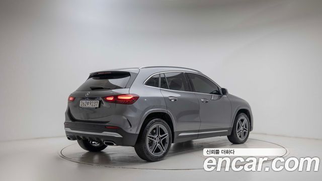 Mercedes-Benz GLA-Class из Кореи Encar
