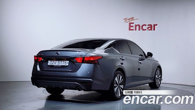 Nissan Altima из Кореи Encar