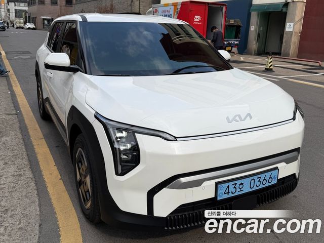 Kia EV3 из Кореи Encar