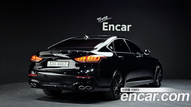 Hyundai Genesis из Кореи Encar