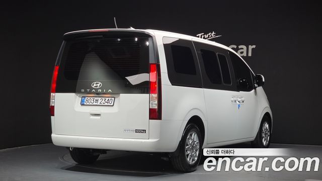 Hyundai Staria из Кореи Encar