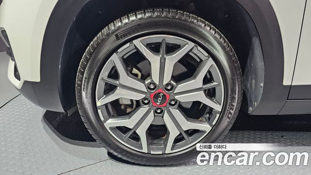 Kia Seltos из Кореи Encar