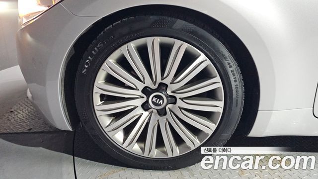 Kia K9 из Кореи Encar