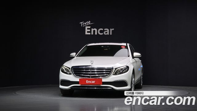 Mercedes-Benz E-Class из Кореи Encar