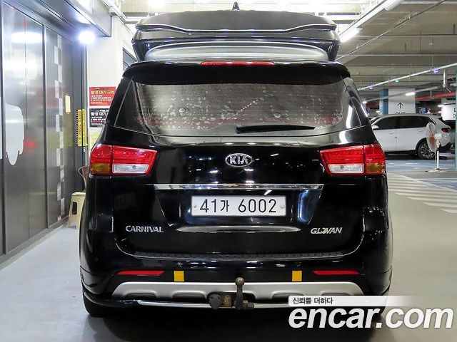 Kia Carnival из Кореи Encar