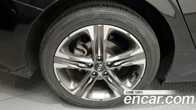 Kia K5 из Кореи Encar