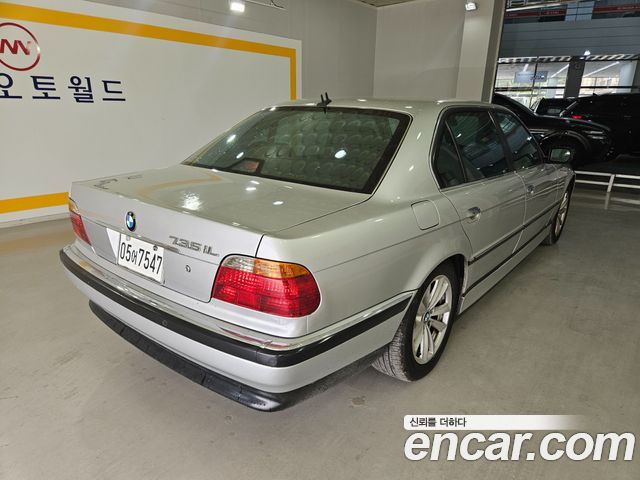 BMW 7-Series из Кореи Encar