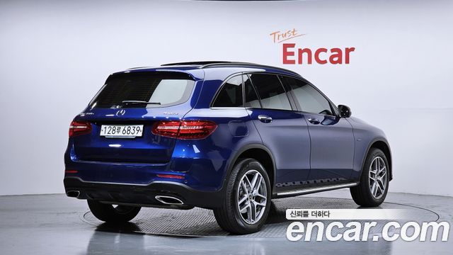Mercedes-Benz GLC-Class GLC350e 4MATIC AMG Line — пробег 103 294 км — фото 2 из 5