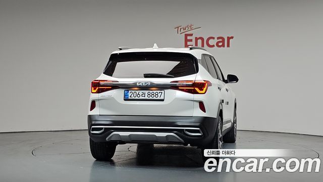 Kia Seltos из Кореи Encar