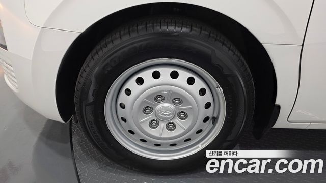 Hyundai Staria из Кореи Encar