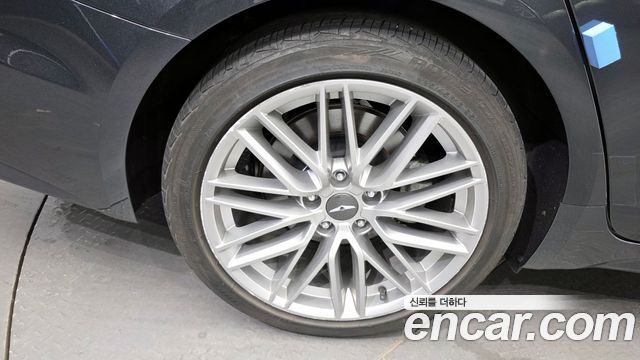 Genesis G70 из Кореи Encar