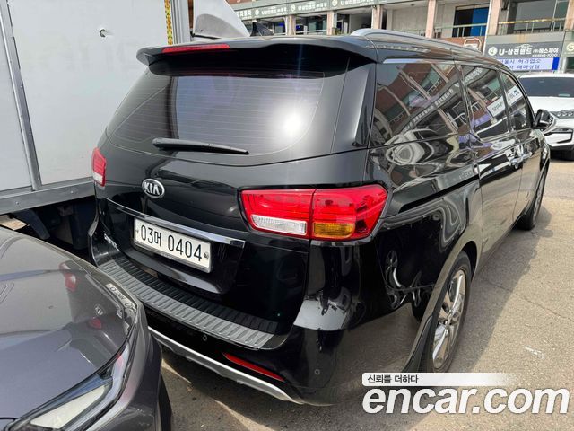 Kia Carnival из Кореи Encar