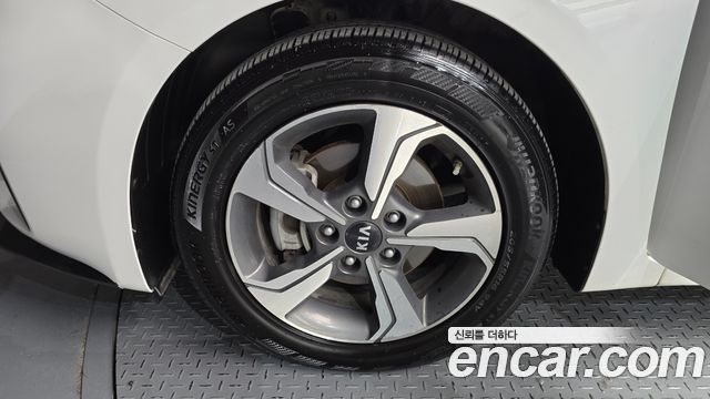Kia K3 из Кореи Encar